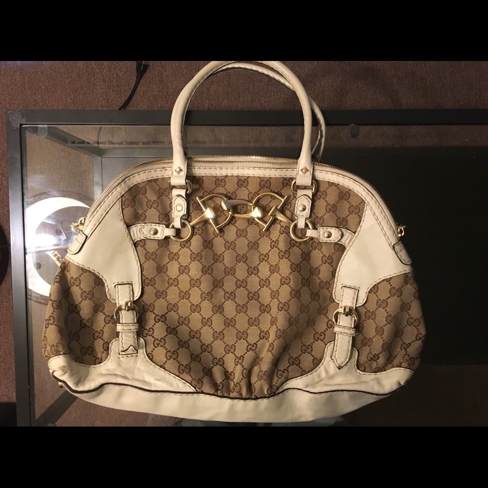 Gucci handbag in Monogram with white leather trim